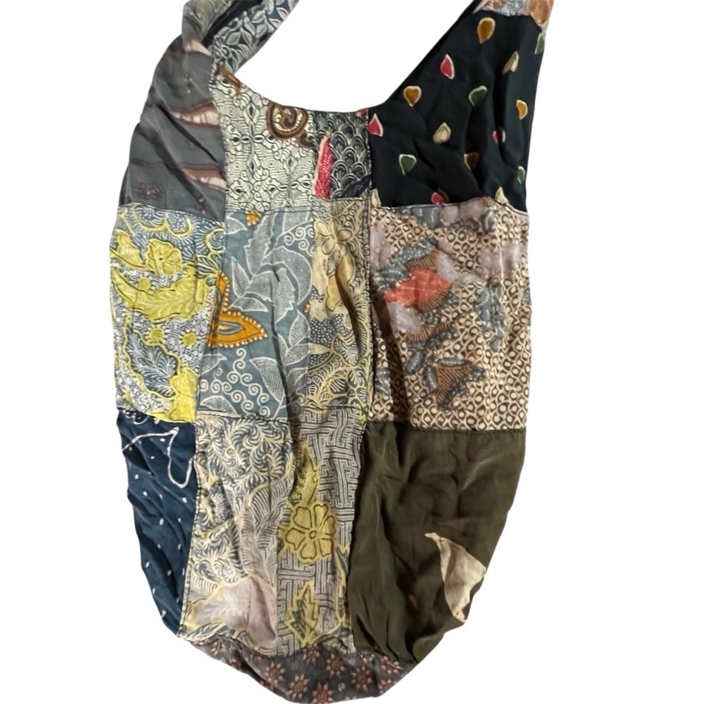 Lakhay’s Bohemian Patchwork Hobo Bag - Multicolor - Picture 2 of 9
